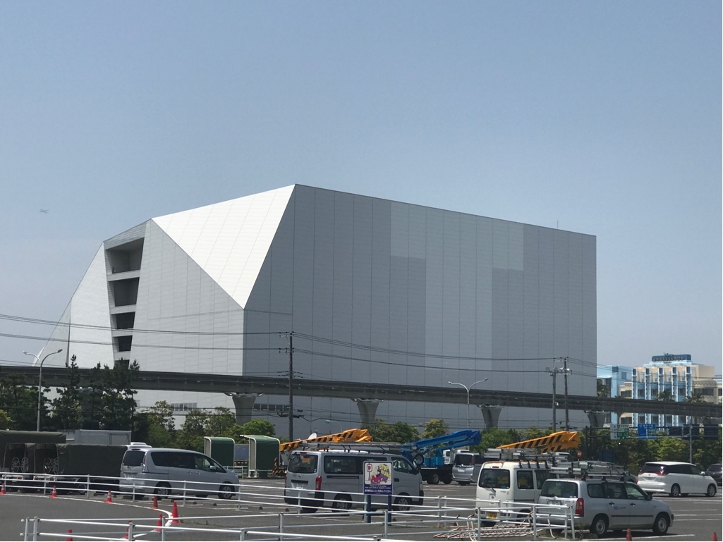 舞浜アンフィシアター外観