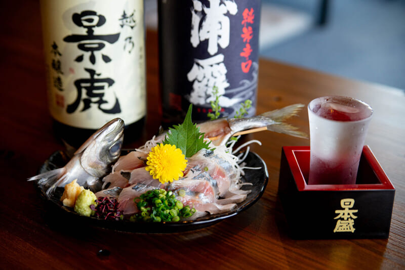 アジの刺身