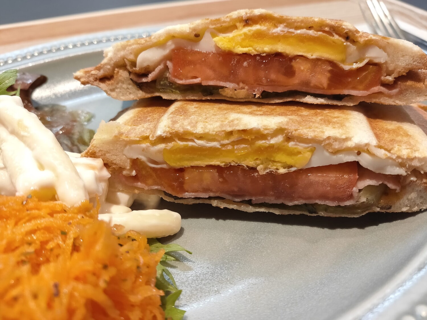 BLT