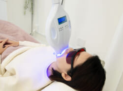 【Make me happy!!】今年の「自分磨き」におススメ！「白い歯」になるだけで、こんなに若々しく美しく、そして上品に！セルフホワイトニングサロン誕生