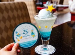 東京ディズニーシー<sub>®</sub>25周年のきらめきをホテルでも！ディズニーアンバサダー<sub>®</sub>ホテルで味わう、限定メニュー実食レポ［東京ディズニーシー25周年“スパークリング・ジュビリー”］【浦安市舞浜】